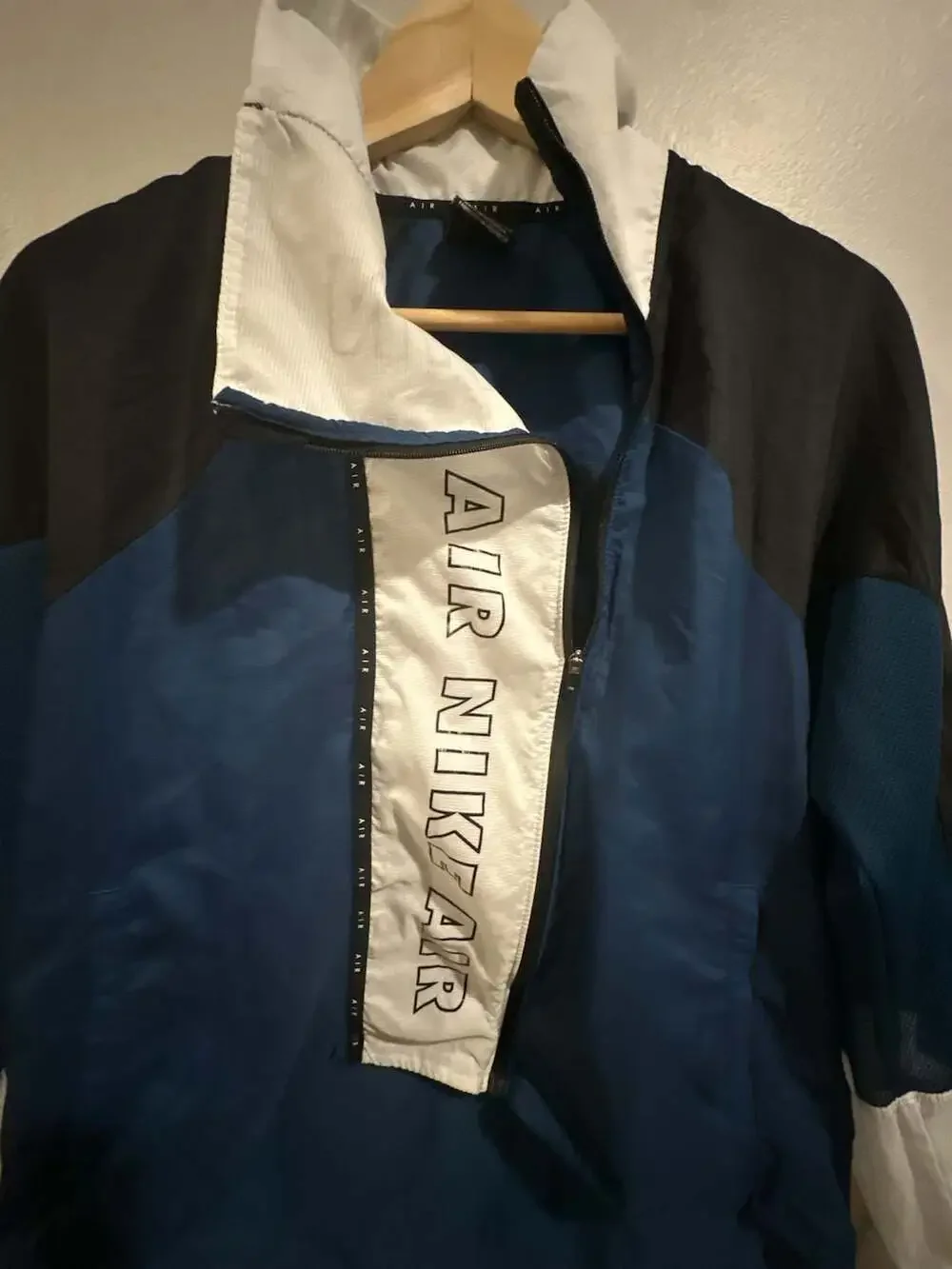 Nike Air Running Jacket Size S Blue Black White